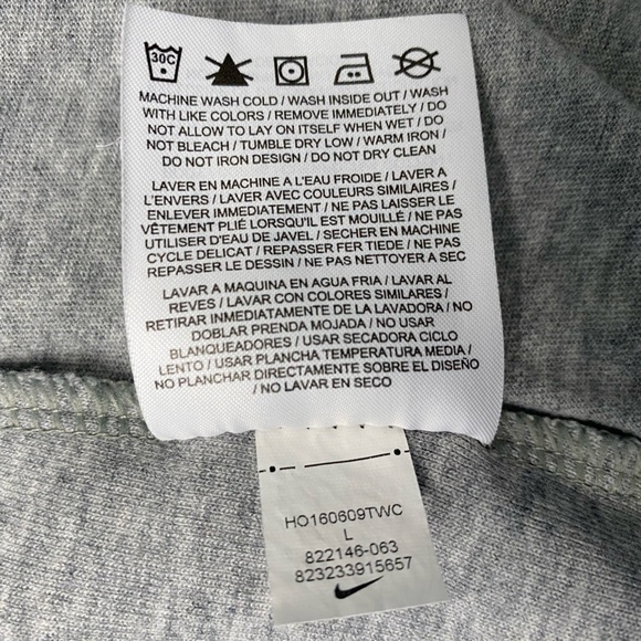 Nike Jacket Size L Women’s - Picture 7 of 10